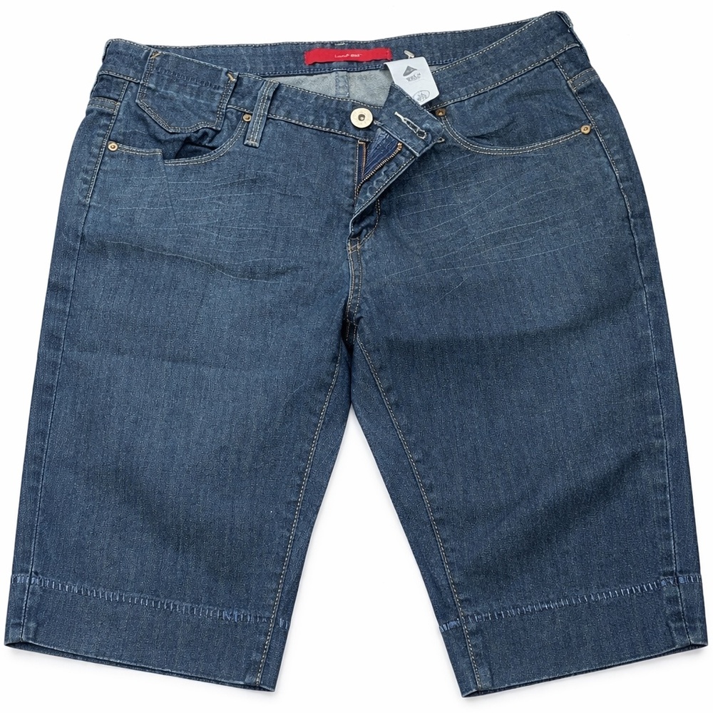 Levi’s 565 NWT Dark Wash Distressed Denim Shorts Size 14 / 32W